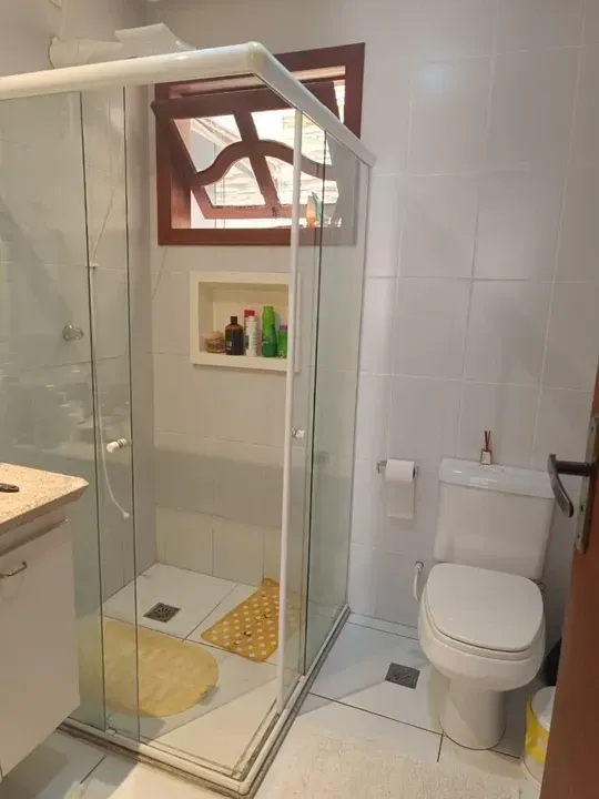 Imagem Casa com 3 quartos à venda em Vila Velha