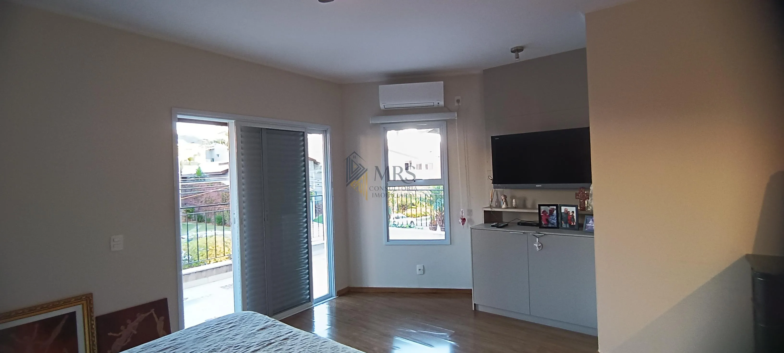 Imagem Casa Cond Portal do Paraiso I 4 dorm 2 suites