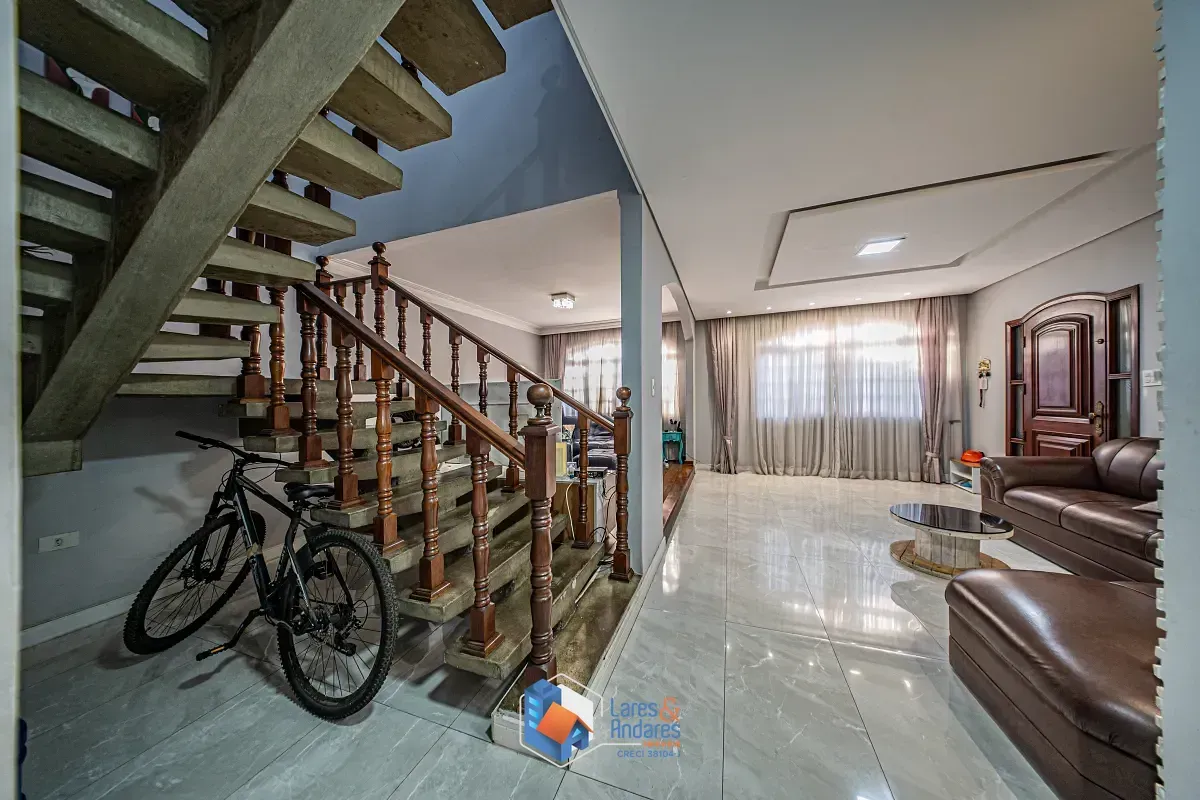 Imagem Sobrado para venda em Vila Almeida com 4 quartos, sendo 1 suíte, 157m²