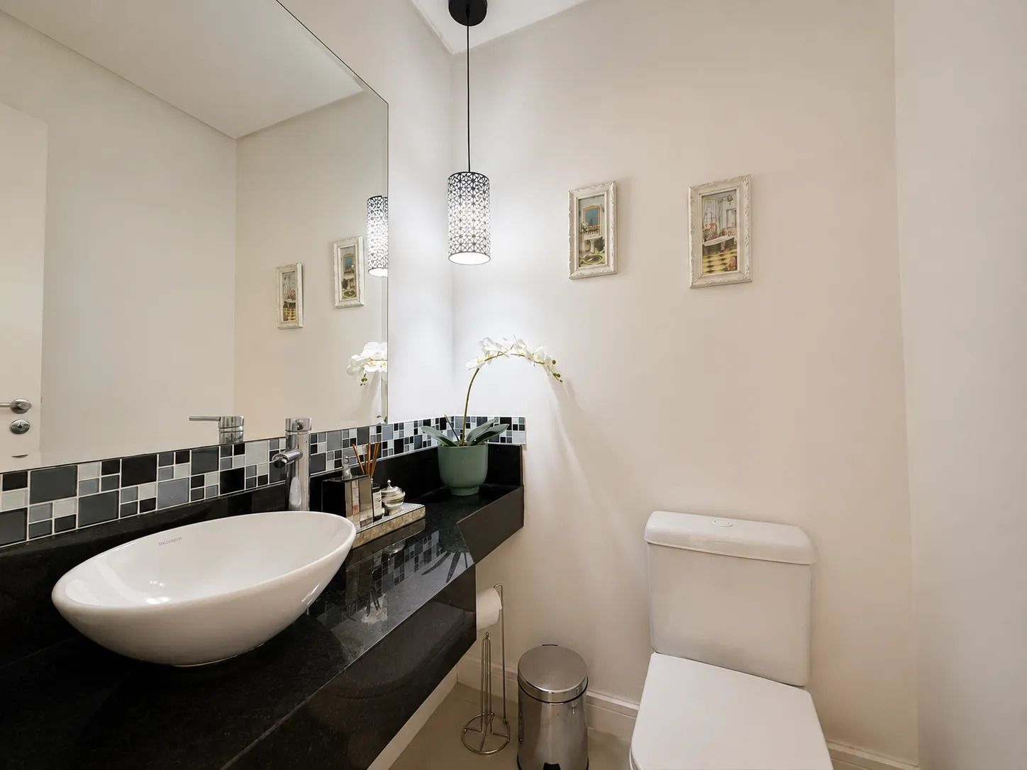 Imagem Apartamento com vista para o mar à venda com 139m2 por R$ 2.600.000,00