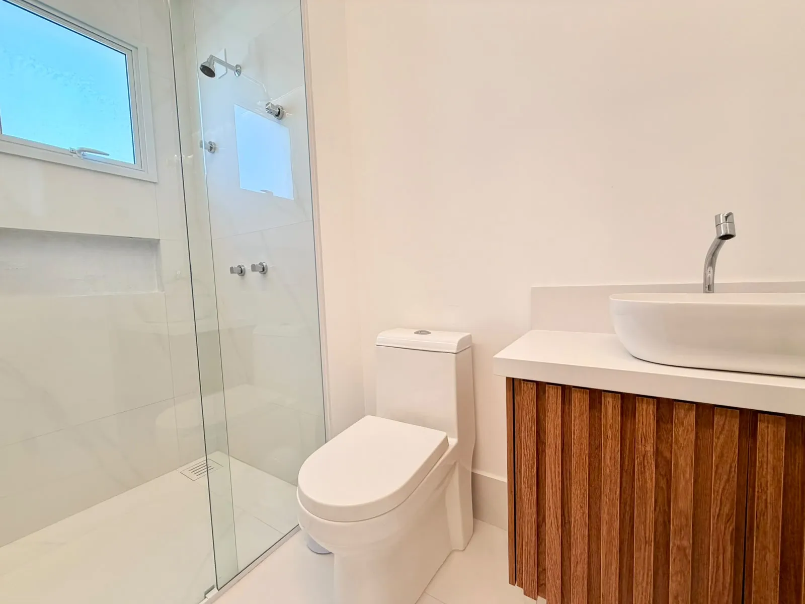 Imagem Apartamento à venda com 160m2 por R$ 3.100.000,00