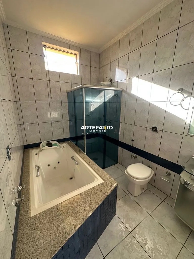 Imagem Casa com 3 dormitórios no bairro Vila Santa Cruz