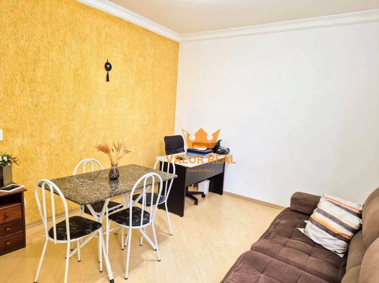 Imagem Apto a venda, 2 dorm, 1 vaga, R$ 360 mil, Chácara das Flores. Porteira fechada.