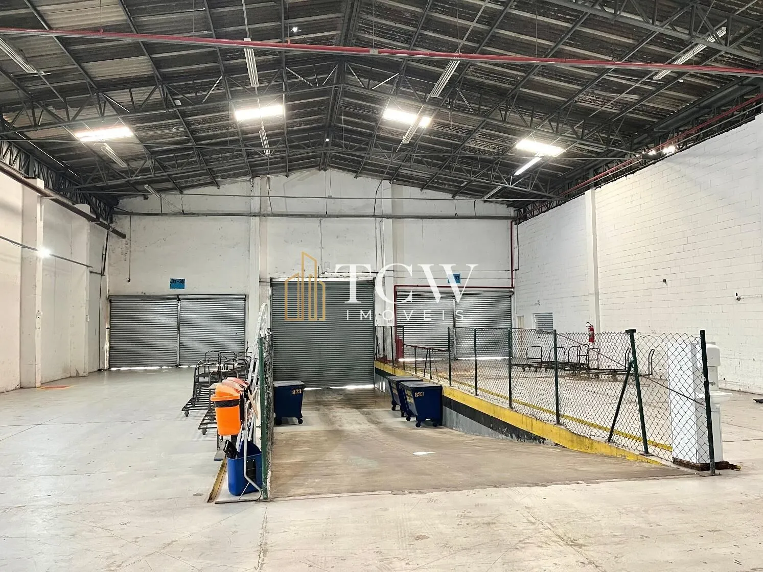 Imagem GALPÃO LOGÍSTICO PARA LOCAÇÃO | 9.507 m² | 37 DOCAS | AO LADO DA MARGINAL TIETÊ