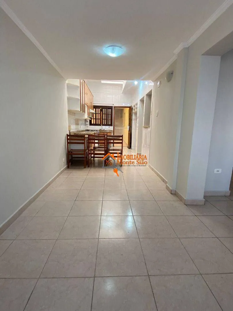 Imagem Casa Assobradada à Venda no Centro de Guarulhos - 3 Dorms e Suíte!