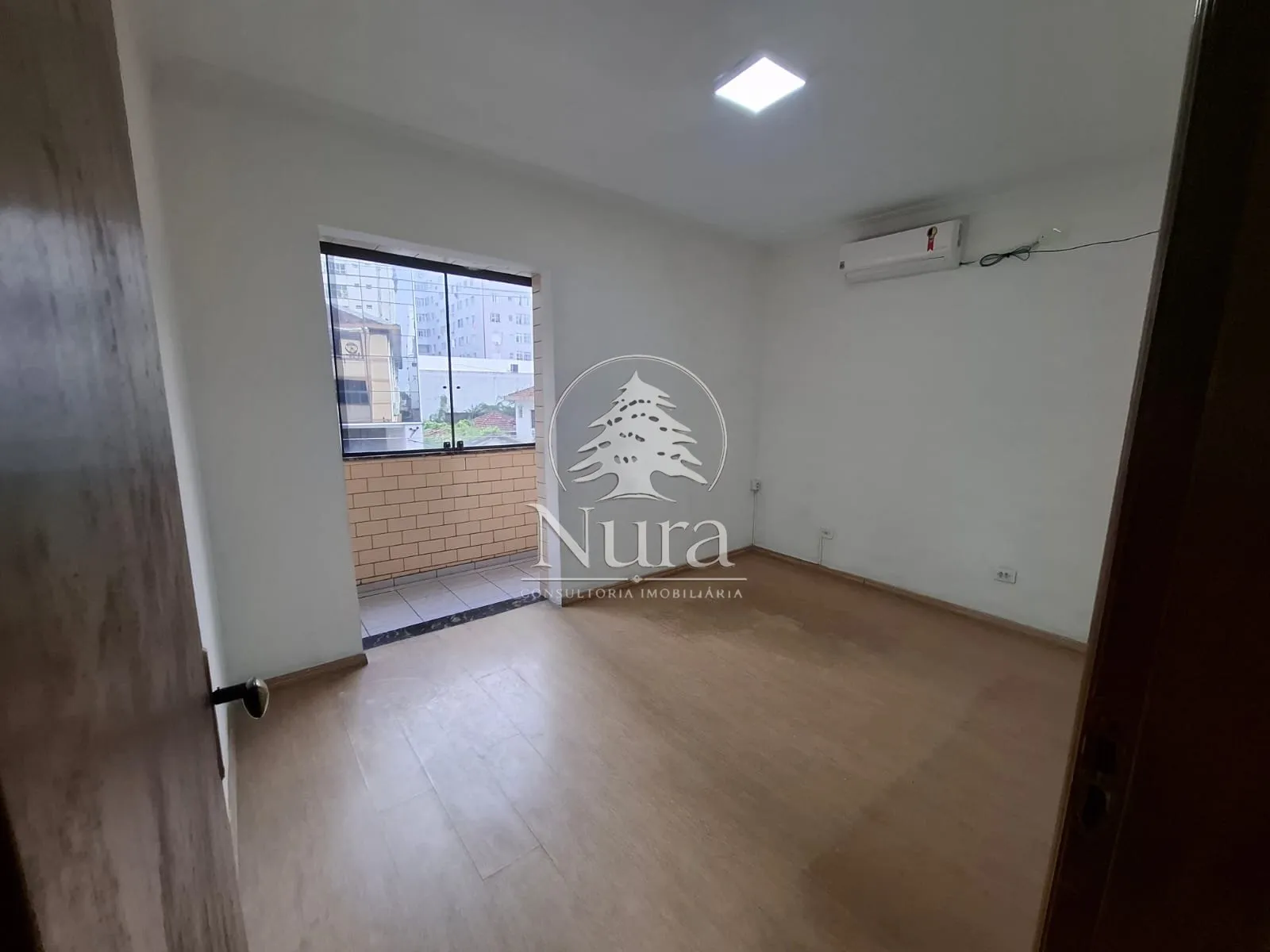 Imagem Apartamento de 2 quartos, 68m² no bairro Centro, em São Vicente