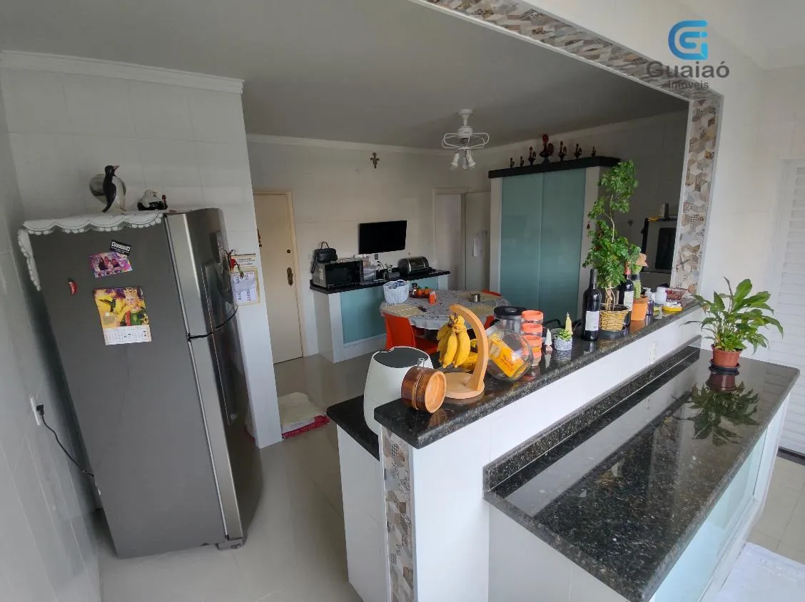 Imagem Vendo amplo apartamento, 03 dormitórios, Ponta da Praia, Santos