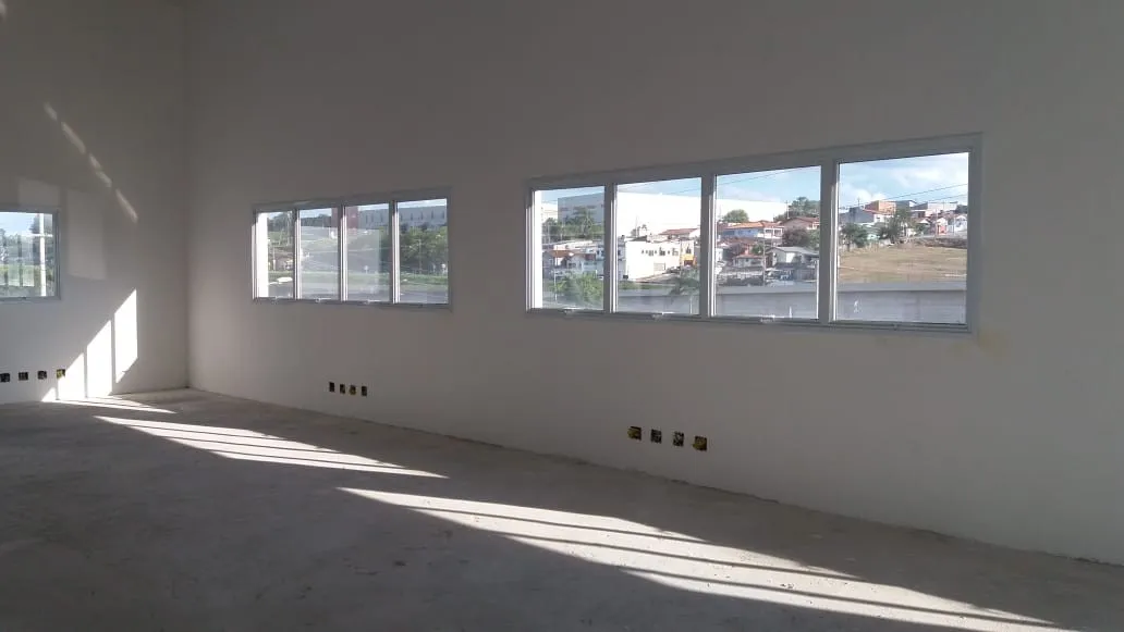 Imagem Prédio Comercial para Locação em Cotia / SP no bairro Jardim Helena Maria