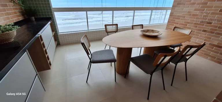 Imagem Apartamento 3 dormitórios sendo 1 suíte + lavabo frente mar em Mongaguá