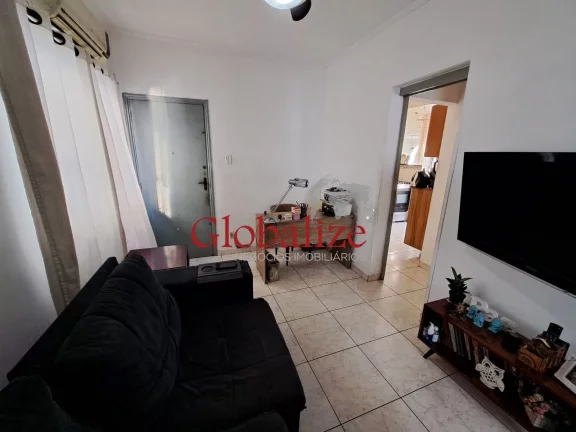 Imagem Apartamento à venda com 2 quartos, 1 banheiro, 1 vaga por R$245.000,00 no Macuco em Santos