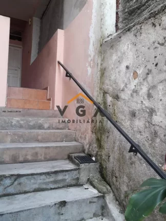 Imagem Sobrado para Venda em São Paulo, Jardim Eliane, 3 dormitórios, 2 banheiros, 2 vagas