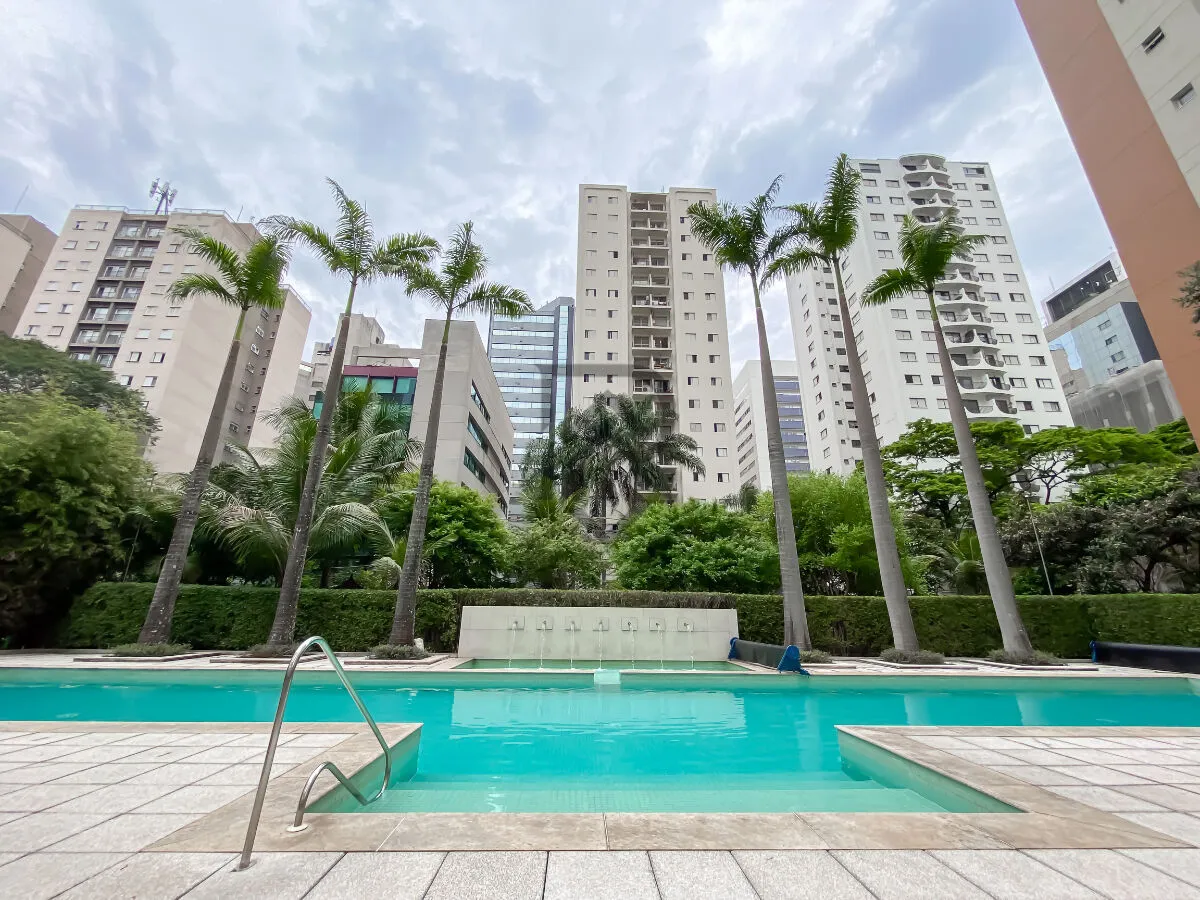 Imagem Apartamento vila olimpa condominio clube andar alto vista livre