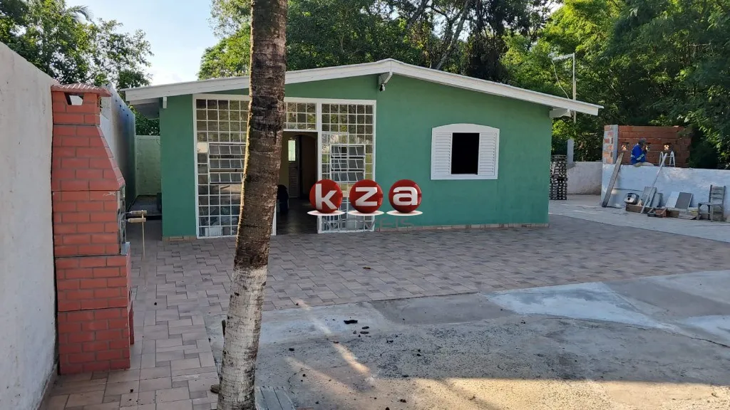Imagem Chácara à venda em Valinhos-SP: 2 quartos, 1 sala, 1 banheiro e 80,00 m² de área em Chácaras São Bento!
