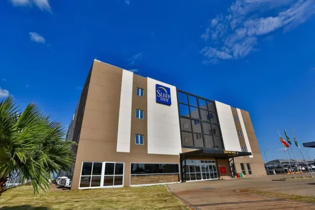 Imagem Flat disponível para venda no Maringá Airport Hotel, com 18m², 1 dormitório e 1 vaga de garagem