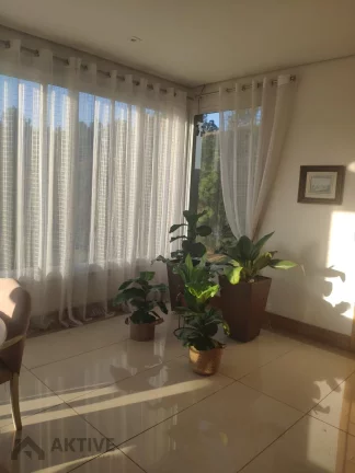 Imagem Casa de Condomínio em Refúgio dos Pinheiros - Itapevi, SP