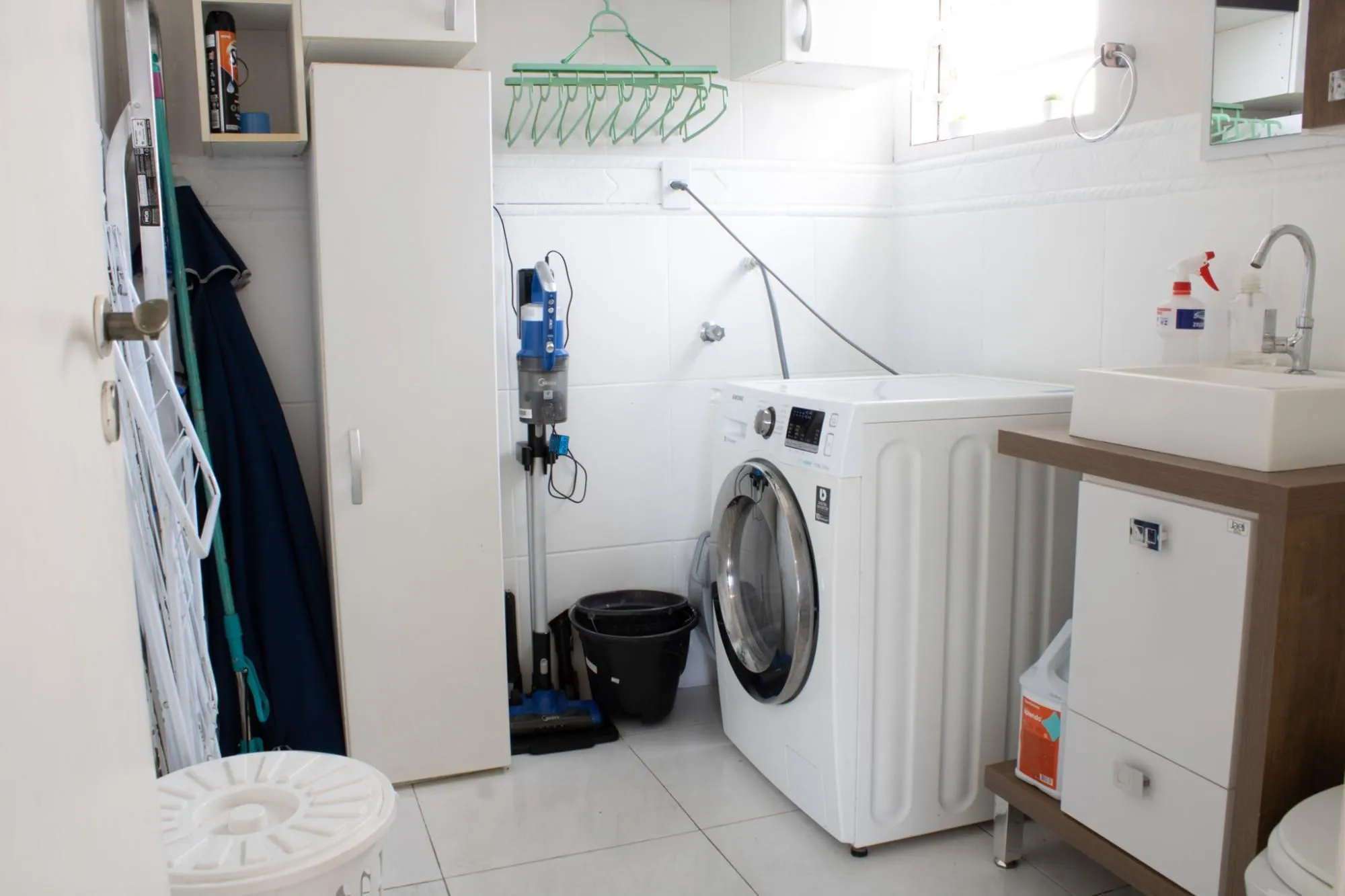 Imagem COBERTURA A VENDA - 2 DORMITORIOS - R$480.000,00 - CENTRO - CANOAS / RS