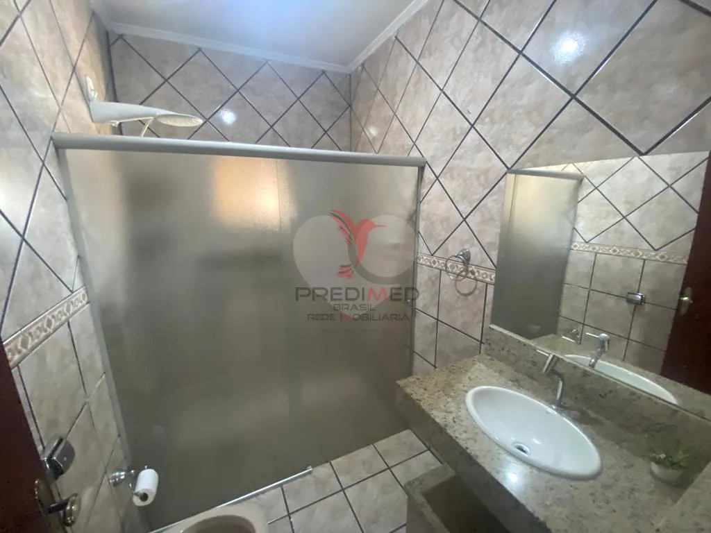 Imagem Casa de 3 quartos, 199m² no bairro Conjunto Sílvio Campanholi, em Lençóis Paulista