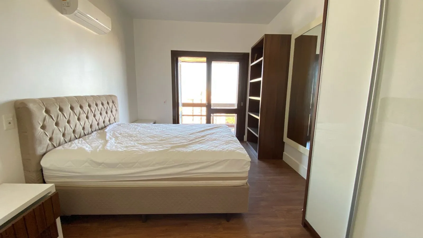 Imagem Apartamento à venda em Torres, Centro, com 4 quartos, 380m2