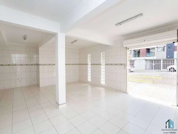 Imagem (Permuta ou financiamento) Sobrado com lojas, 03 quartos no Bacacheri/Tingui em Curitiba PR