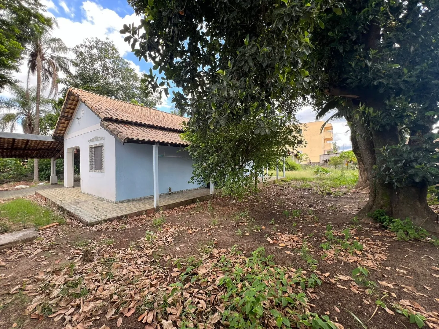 Imagem Casa à venda 3 Quartos, 1 Suite, 2 Vagas, 1200M², Jardim Santa Cecília, Pindamonhangaba - SP