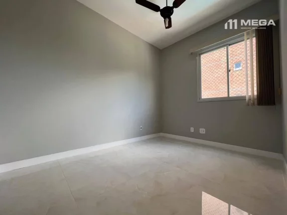 Imagem Apartamento com 2 dormitórios à venda, 75 m² por R$ 750.000,00 - Praia da Costa - Vila Velha/ES