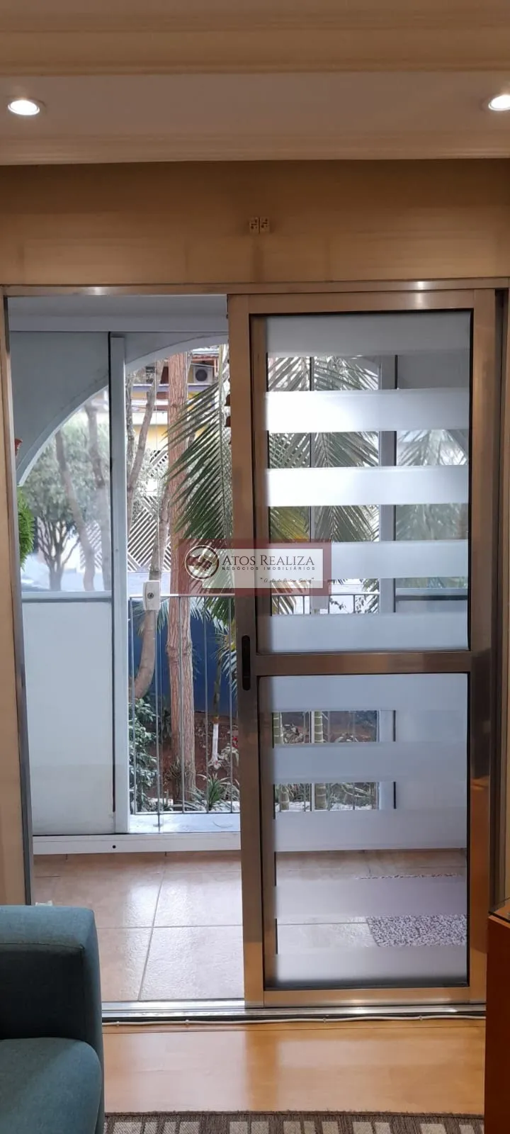 Imagem Apartamento com sacada 2 dormitórios a Venda no Jordanópolis Cidade Dutra - São Paulo por R$320.000
