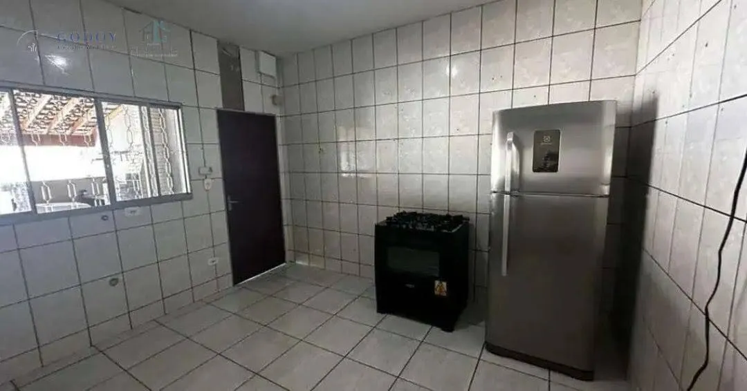 Imagem Sobrado à venda em Pindamonhangaba, Vitória Vale II, com 2 quartos, 130m²