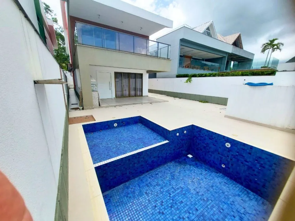 Imagem Casa de condomínio com piscina, Recreio dos Bandeirantes