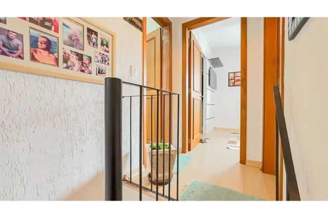 Imagem Casa em Condomínio para venda no bairro Partenon em Porto Alegre