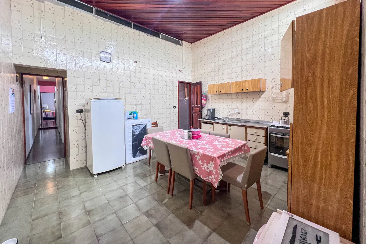 Imagem Casa de vila para venda em Suíssa com 3 quartos, 175m2