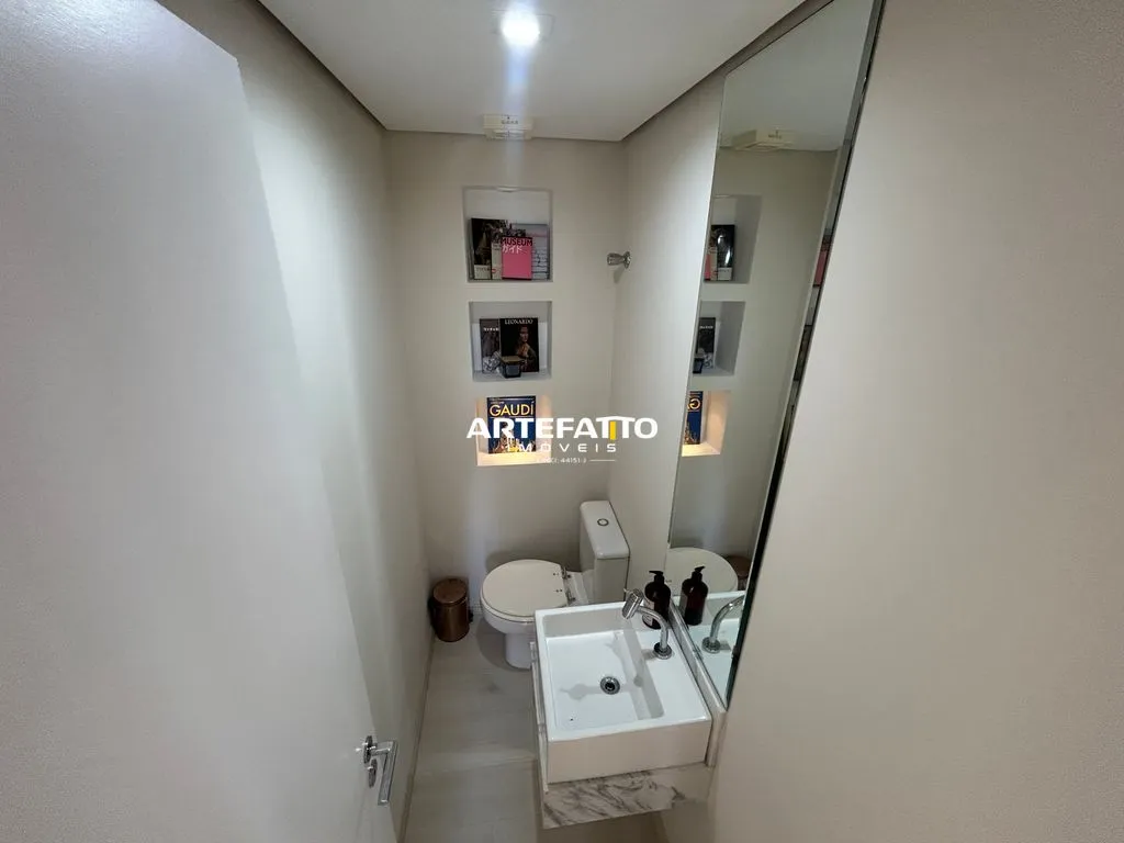 Imagem Apartamento com sala ampliada, depósito na garagem, duas suítes e lazer completo
