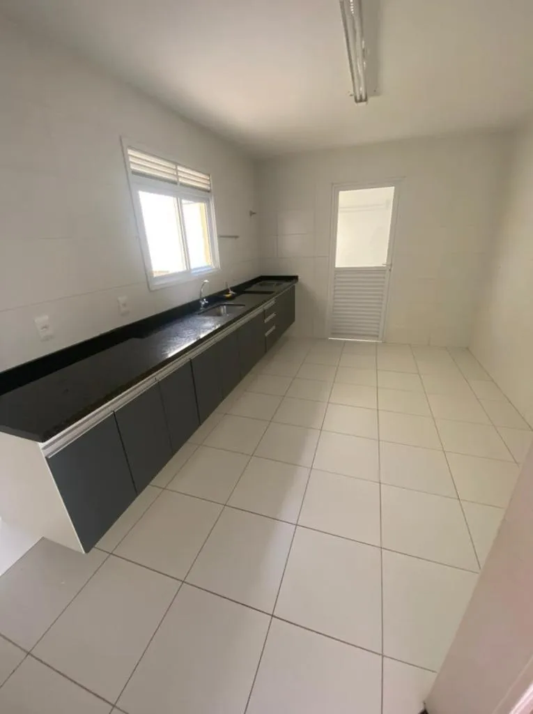 Imagem Apartamento de 120m² Localizado no Condomínio Chateau Portal da Colina