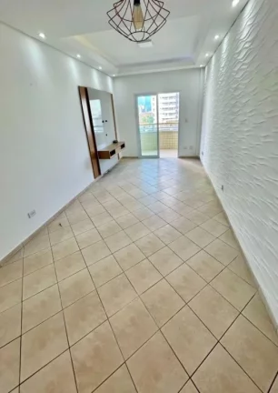 Imagem Apartamento aconchegante com 2 quartos, 2 suítes e localização estratégica, a 200 metros da praia, á venda na Imobiliaria Consulte Imoveis.
