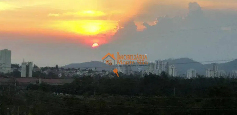 Imagem Casa com 3 dormitórios à venda, 208 m² por R$ 1.800.000,00 - Cézar de Souza - Mogi das Cruzes/SP