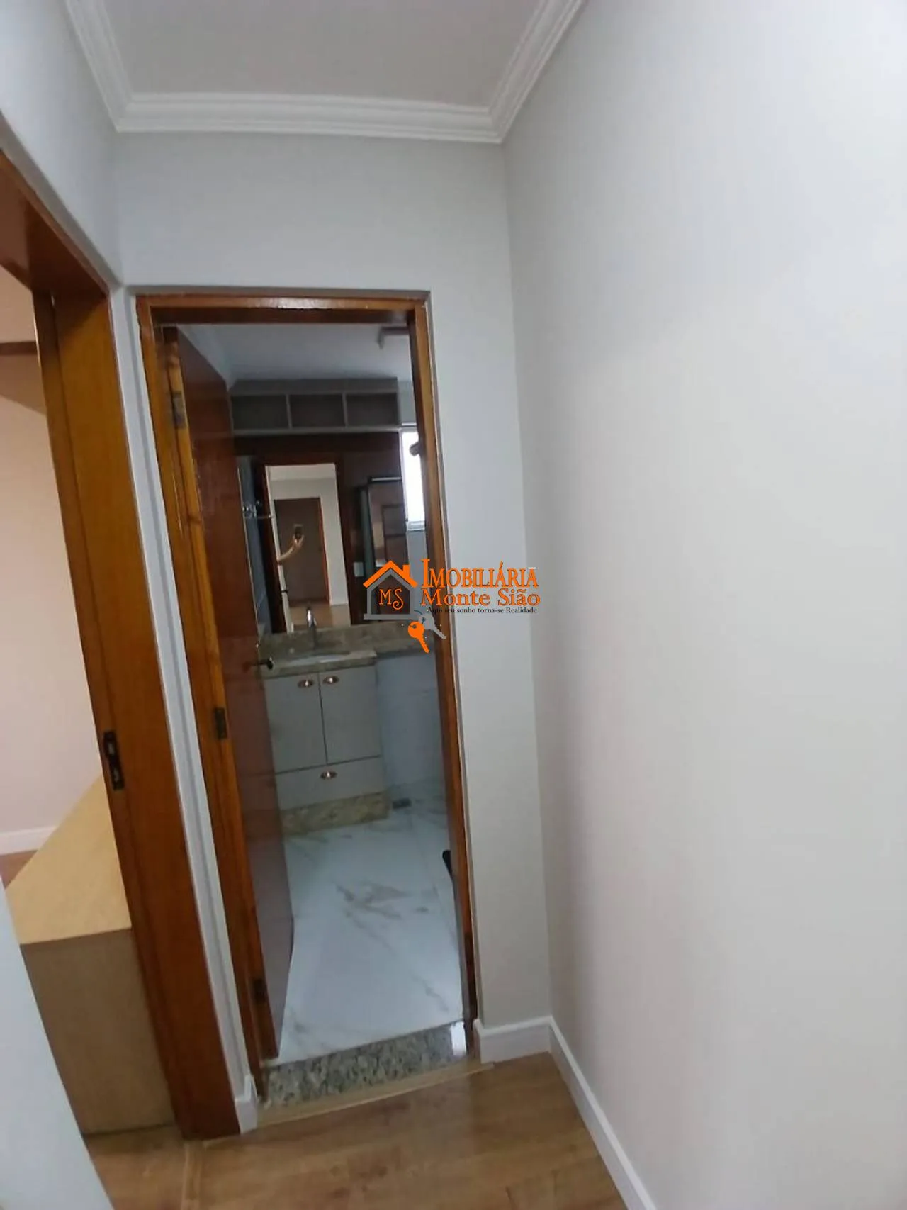 Imagem Apartamento com 3 dormitórios à venda, 65 m² por R$ 480.000,00 - Residencial e Comercial Guarulhos - Guarulhos/SP