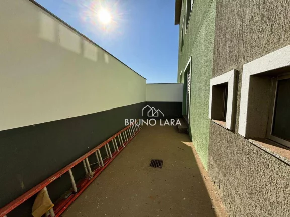 Imagem Apartamento com 3 dormitórios para alugar, 90 m² por R$ 1.500,00/mês - Tupanoara - São Joaquim de Bicas/MG