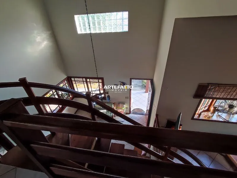 Imagem Casa à venda em Ubatuba, Praia Grande, com 5 quartos, 213m2