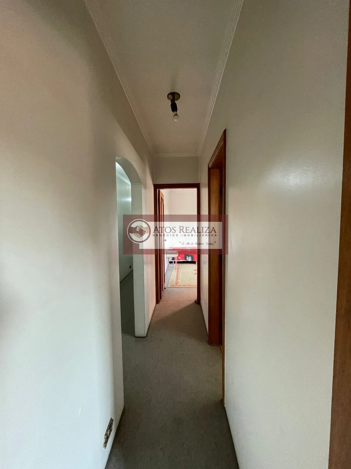 Imagem Casa Alto Padrão a Venda na Cidade Dutrta SP, c/ 4 dormitórios, 2 suítes, 5 vagas de garagem, salão de festas com churrasqueira e Piscina..