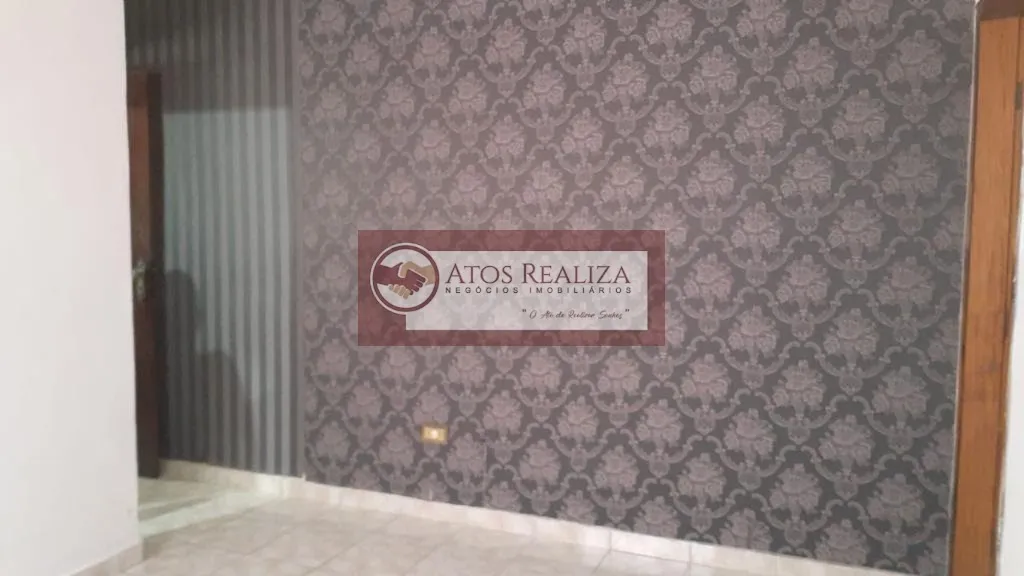 Imagem Sobrado de 100m² em Vila Sofia, São Paulo - 3 dormitórios, 2 suítes e 1 banheiro por R$ 670.000 - Confira!