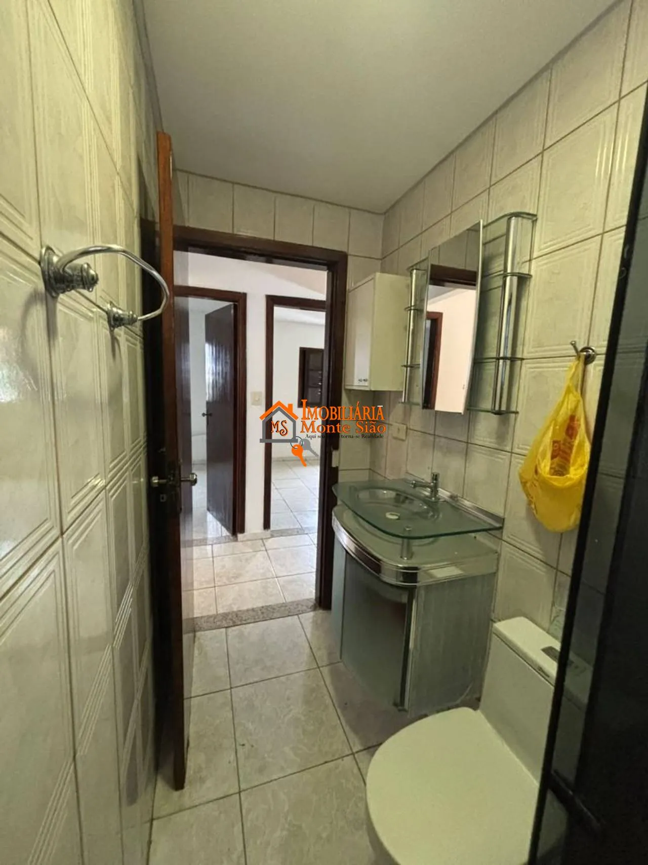 Imagem Casa com 2 dormitórios para alugar, 250 m² por R$ 2.331,00/mês - Gopoúva - Guarulhos/SP