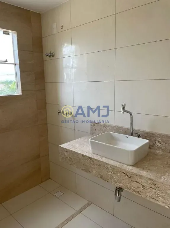 Imagem Sobrado a Venda - Condomínio Jardim Imperial no St. Goiânia 2