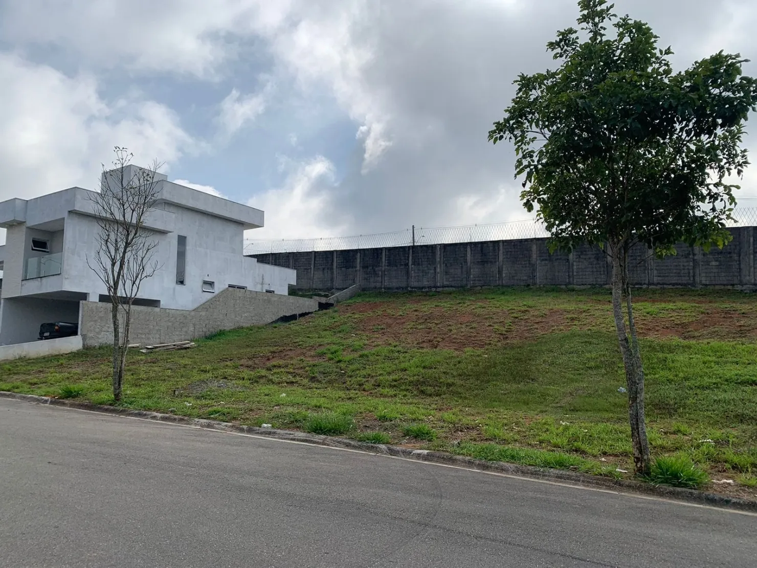 Foto do imóvel Terreno à venda 275M², Chácaras Cataguá, Taubaté - SP | Catagua Way
