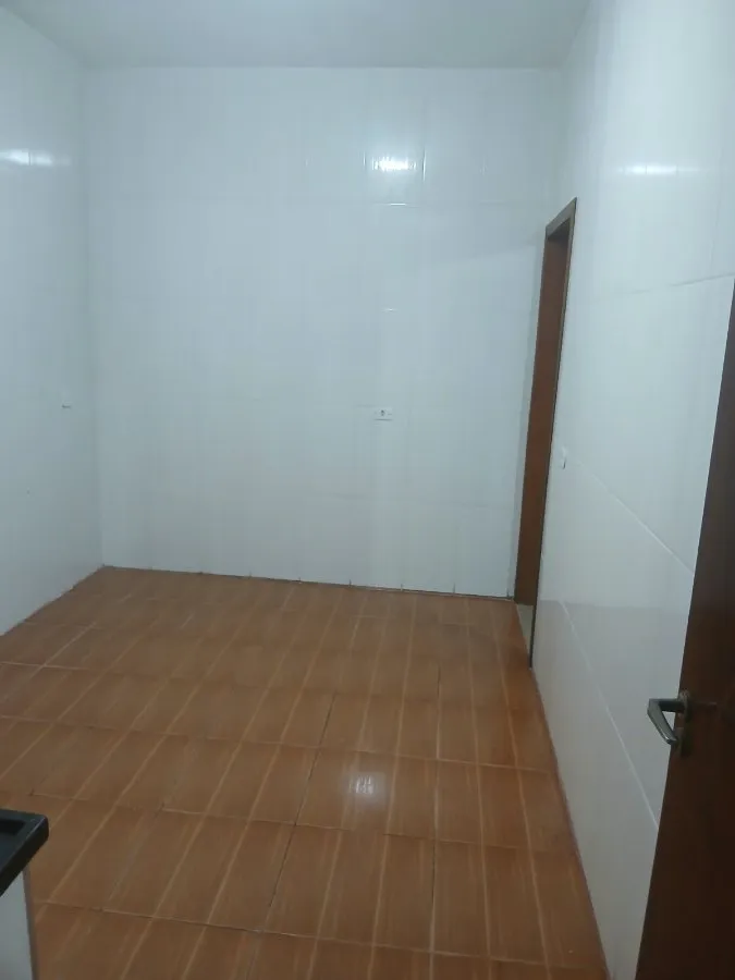 Imagem ALUGO CONFORTÁVEL KITNET NO BAIRRO VILA CONSTANÇA!