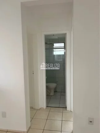 Imagem Apartamento para alugar no Condomínio Parque Ucrânia, no bairro Conjunto Guanabara - Uberaba