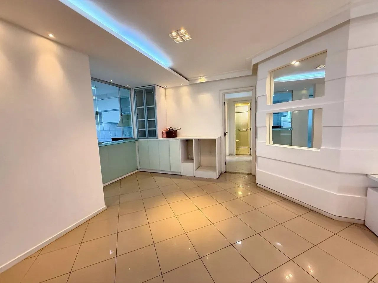 Imagem Apartamento com 3 Quartos à Venda, 117 metros em Jurunas - Belém