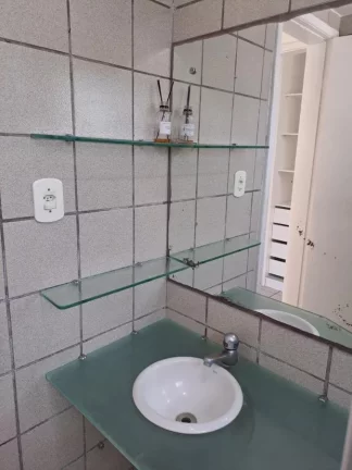 Imagem Apartamento para Venda em Recife, Boa Viagem, 3 dormitórios, 1 suíte, 1 banheiro, 1 vaga