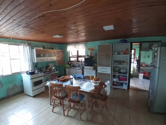 Imagem Casa de alvenaria com 130m², Condomínio Fechado, em Águas Claras.