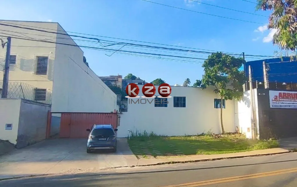 Imagem Terreno Industrial à Venda em Valinhos-SP, Bairro Jardim São Francisco com 683m² de Área