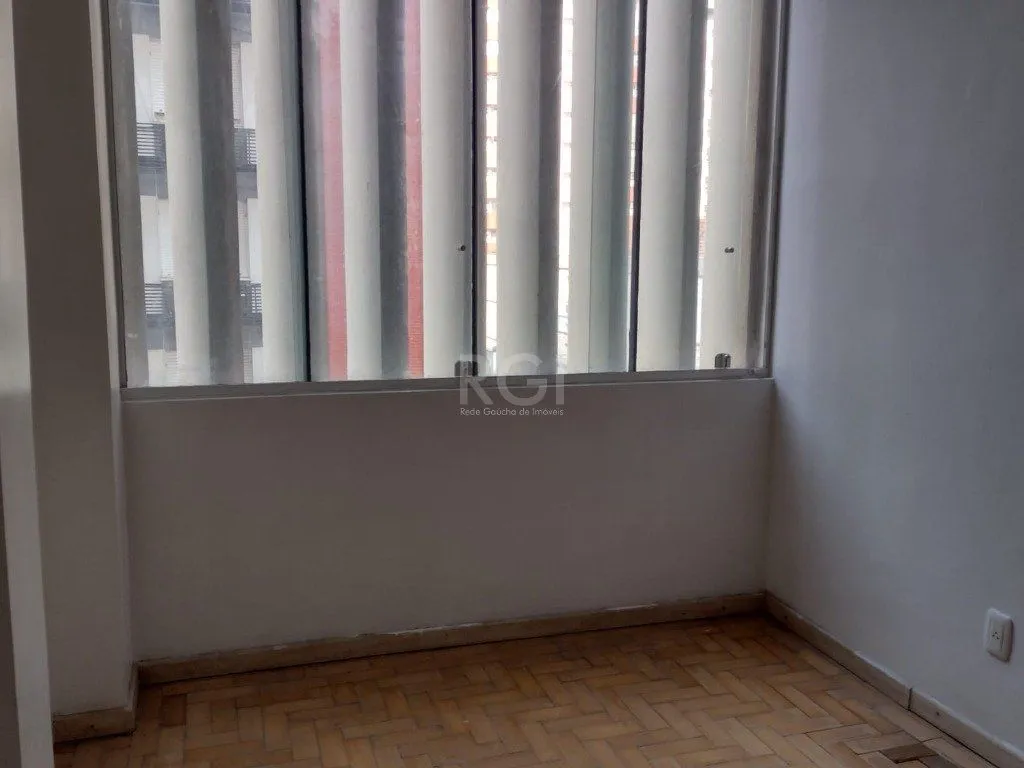 Imagem Apartamento para Venda - 134m², 3 dormitórios, sendo 1 suites, Floresta
