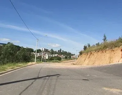 Imagem Terreno à Venda, 175 metros em Parque Petrópollis - Várzea Paulista